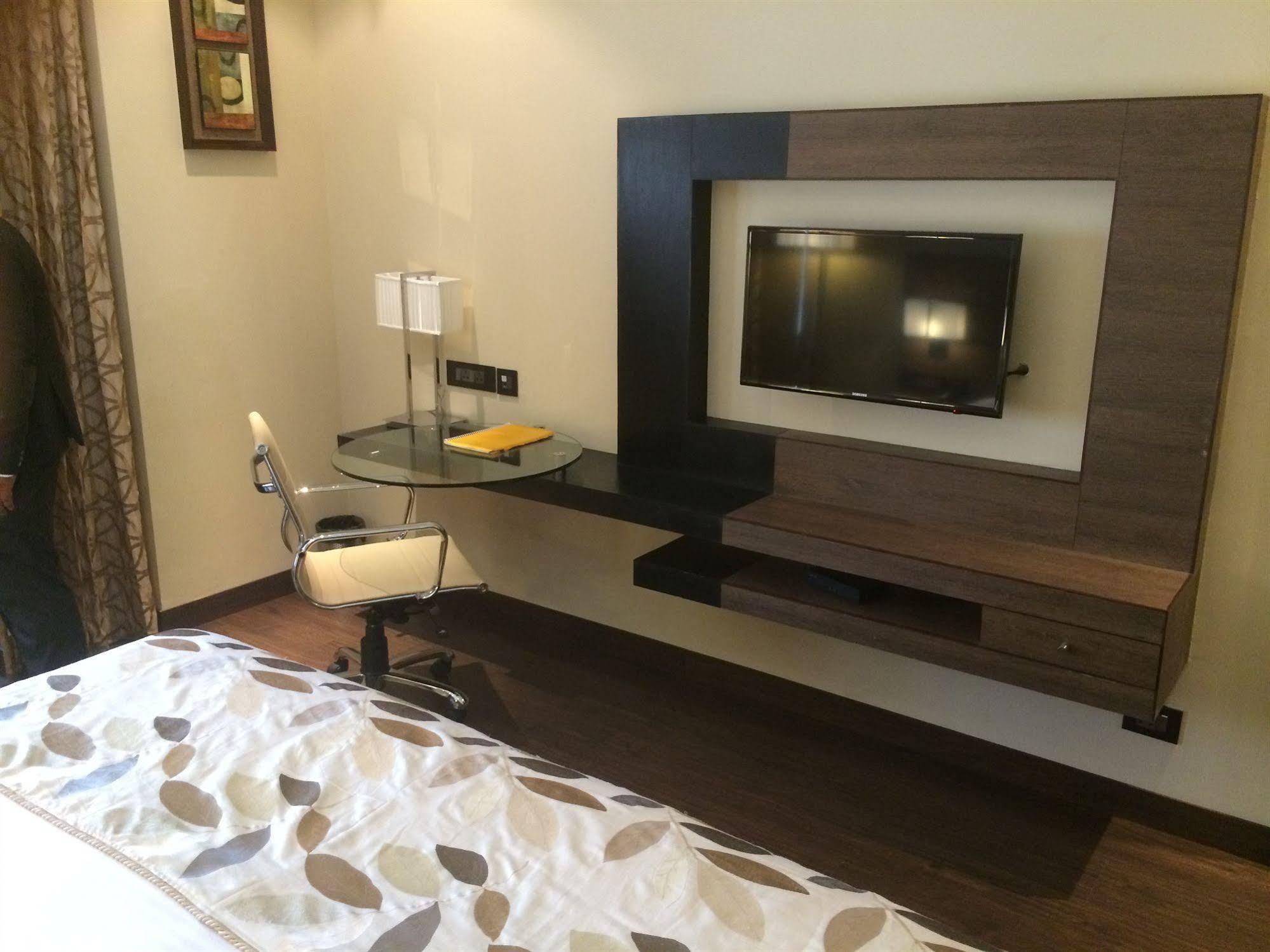 Hotel Vrisa Jaipur Ngoại thất bức ảnh