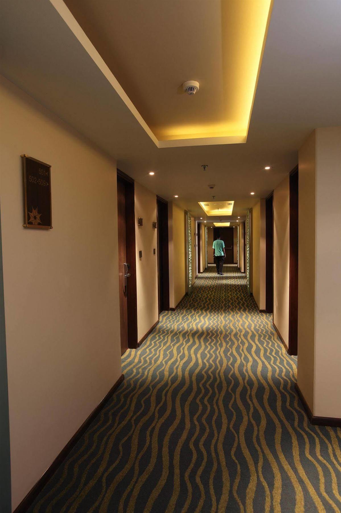 Hotel Vrisa Jaipur Ngoại thất bức ảnh
